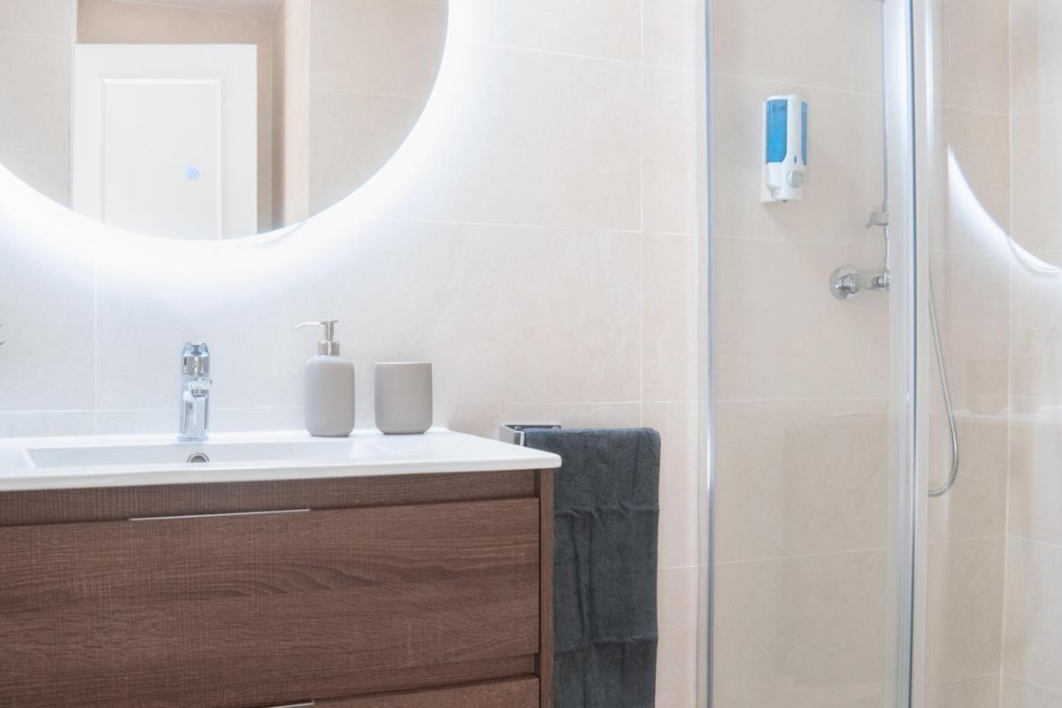 Atico Duplex Centro Con Jacuzzi Y Terraza Privada Appartement *