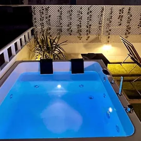 Atico Duplex Centro Con Jacuzzi Y Terraza Privada Apartment Seville Exterior photo